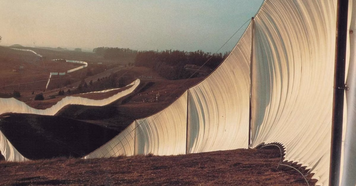 &nbsp;Running Fence 50th anniversary exhibition&nbsp;